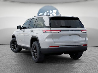 2026 Jeep Grand Cherokee Laredo Altitude