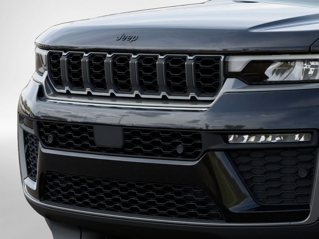 2026 Jeep Grand Cherokee 85th Anniversary Edition