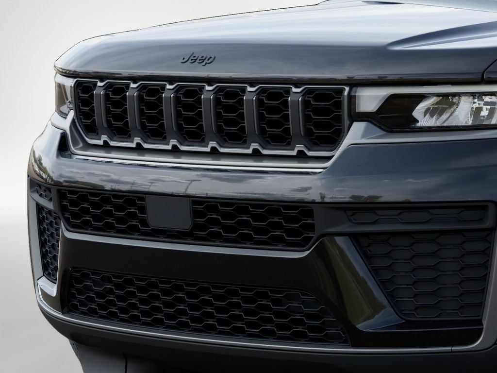 2026 Jeep Grand Cherokee L Laredo Altitude