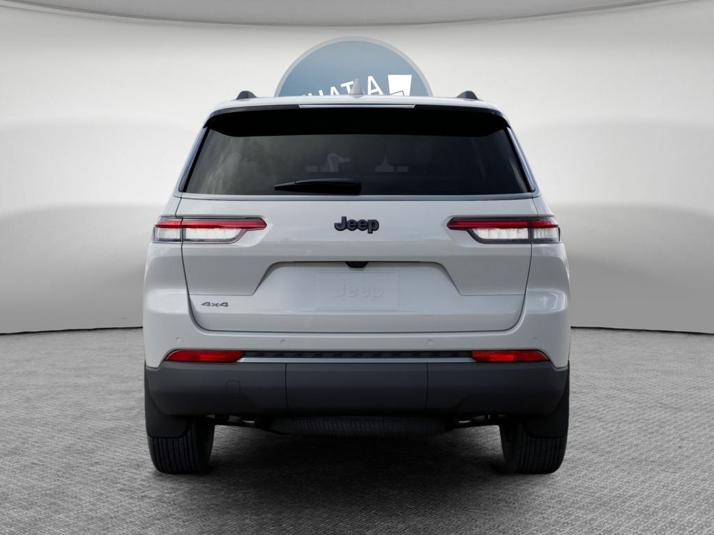 2026 Jeep Grand Cherokee L Laredo Altitude