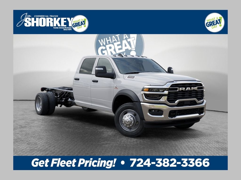 2026 RAM 5500 Big Horn 4X4 Crew Cab DRW 197" WB's photo