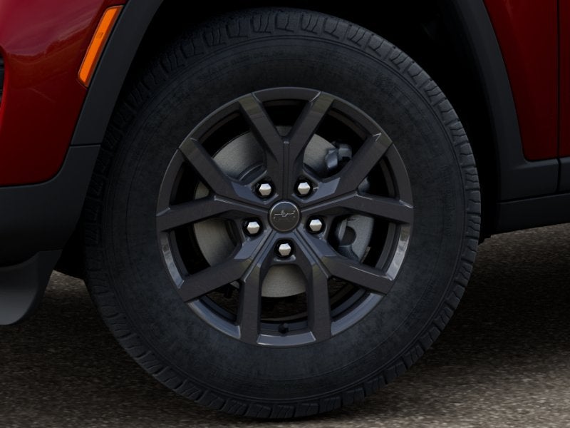 2027 Jeep Grand Cherokee GRAND CHEROKEE LAREDO X 4X4