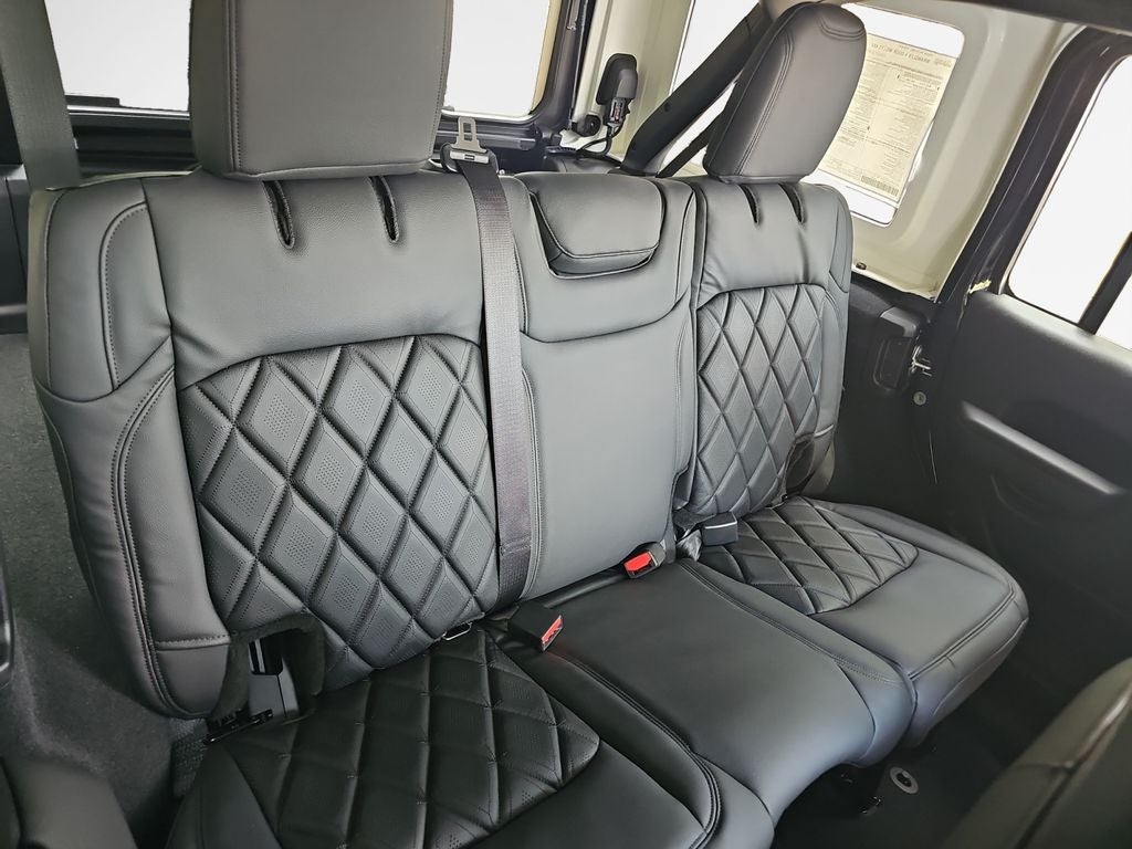 2026 Jeep Wrangler Willys ROCKY RIDGE