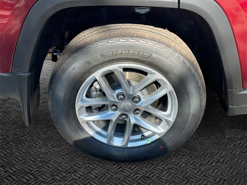 2025 Jeep Grand Cherokee Laredo X