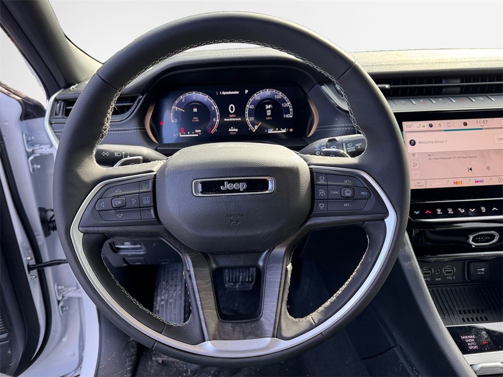 2026 Jeep Grand Cherokee Laredo