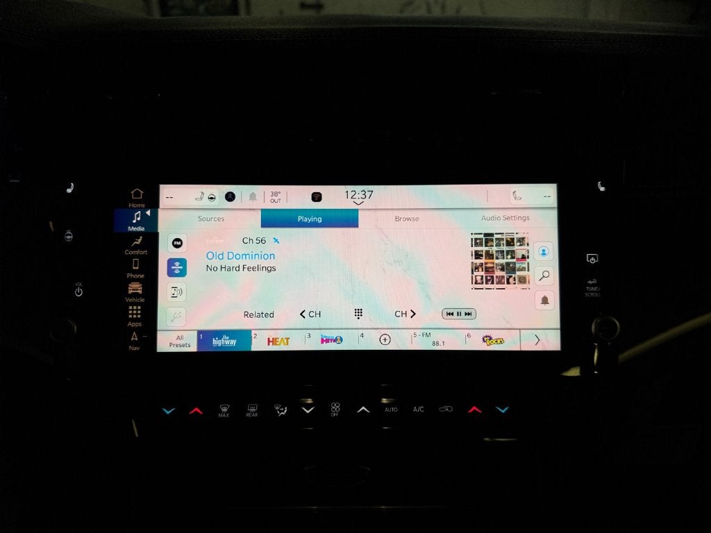 2026 Jeep Grand Cherokee Altitude