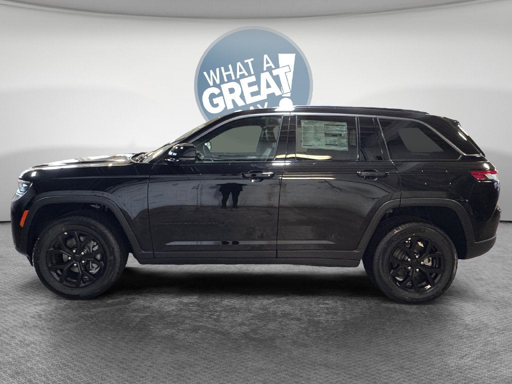 2026 Jeep Grand Cherokee Altitude