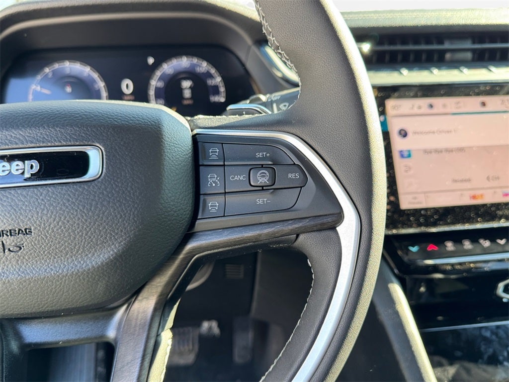 2026 Jeep Grand Cherokee Laredo