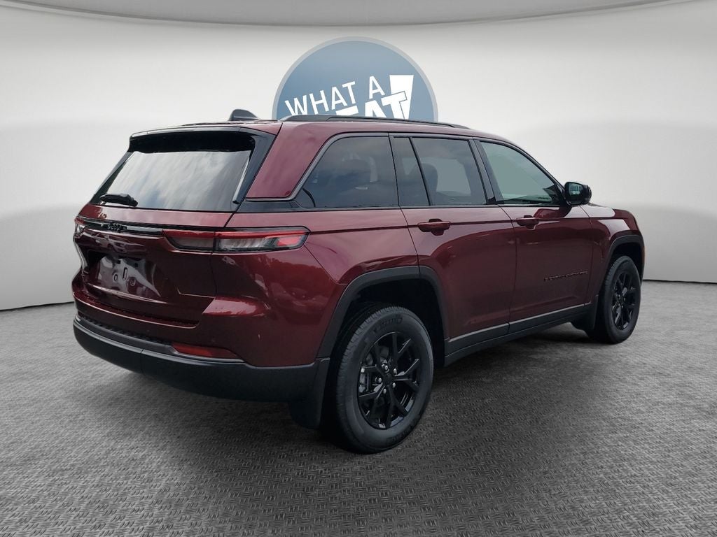 2026 Jeep Grand Cherokee GRAND CHEROKEE LAREDO ALTITUDE 4X4