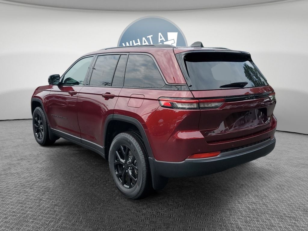 2026 Jeep Grand Cherokee GRAND CHEROKEE LAREDO ALTITUDE 4X4
