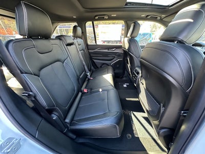 2025 Jeep Grand Cherokee Overland