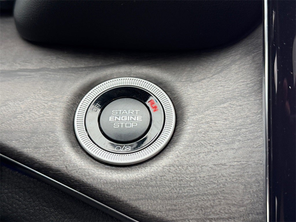 2025 Jeep Grand Cherokee Overland