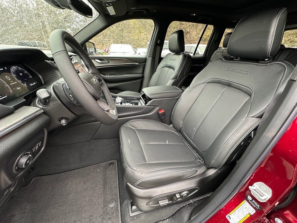 2025 Jeep Grand Cherokee Overland