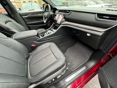 2025 Jeep Grand Cherokee Overland