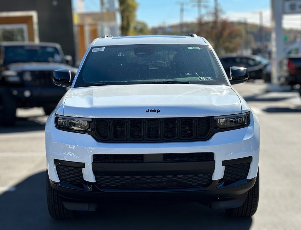 2025 Jeep Grand Cherokee L Altitude X