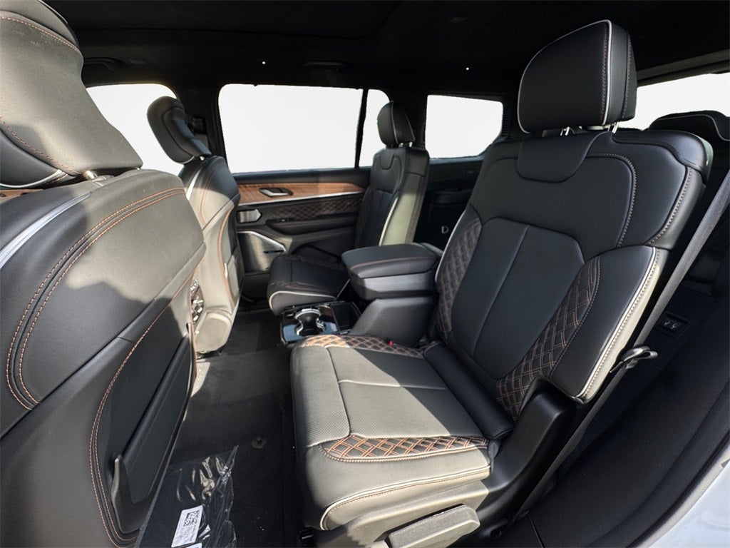 2025 Jeep Grand Cherokee L Summit