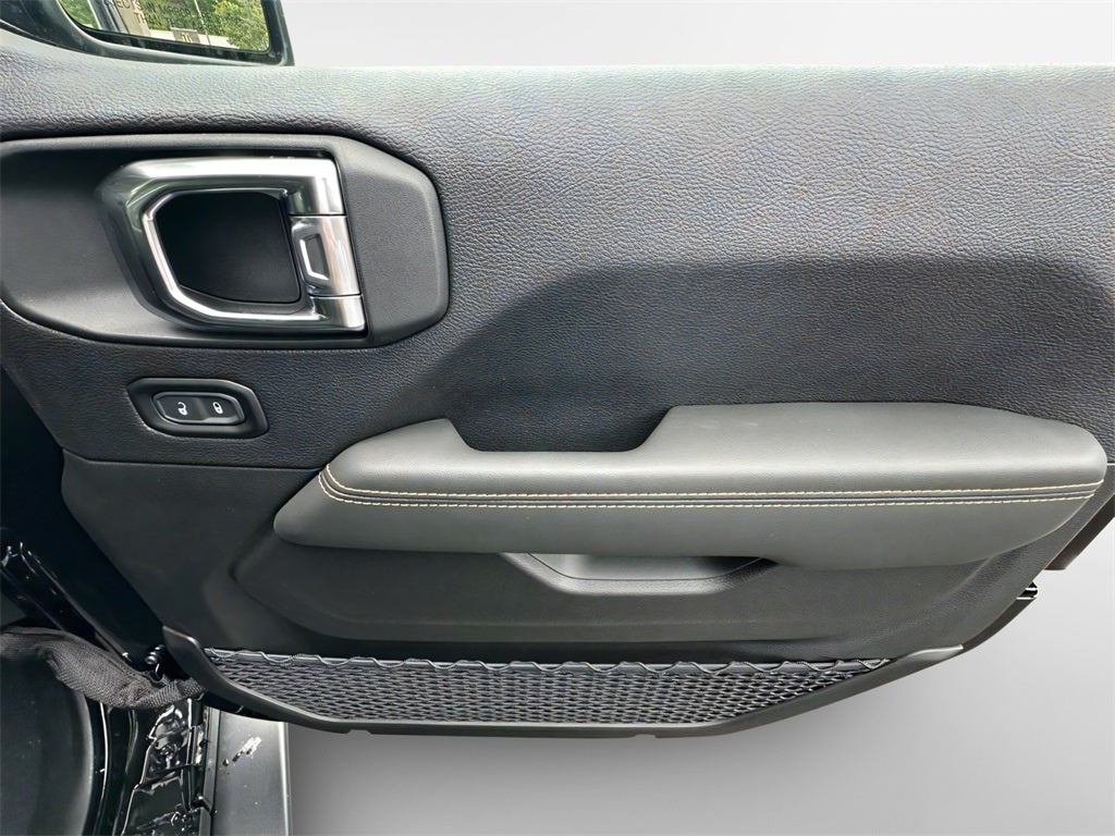 2025 Jeep Wrangler Rubicon 392