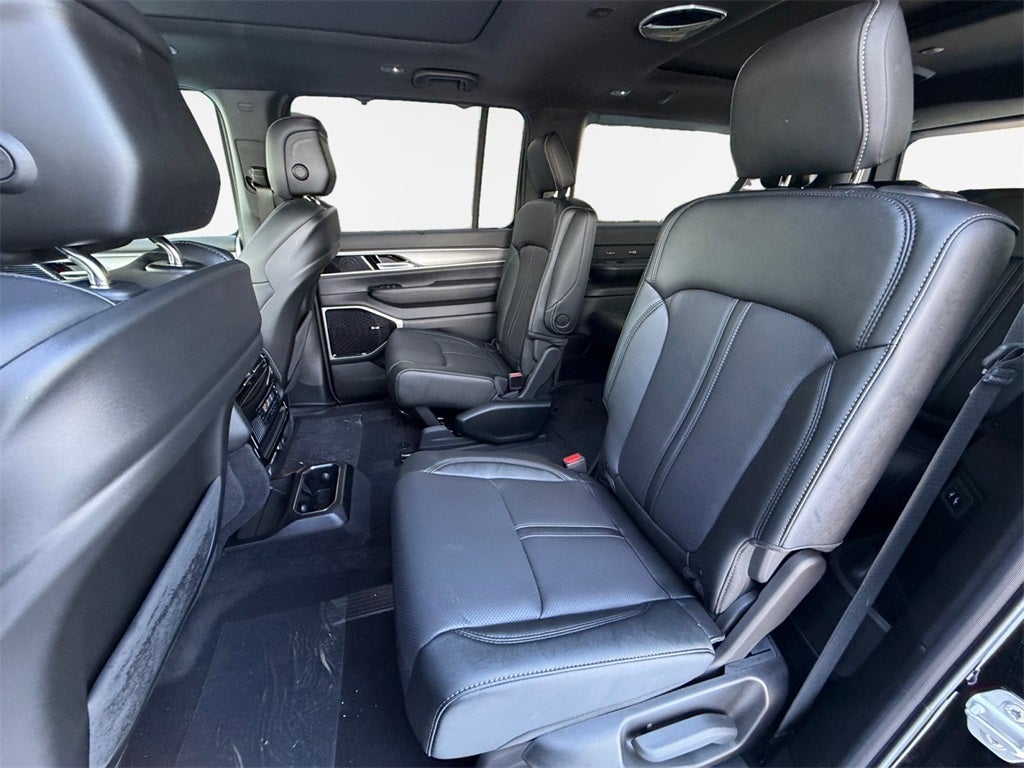 2026 Jeep Grand Wagoneer Base