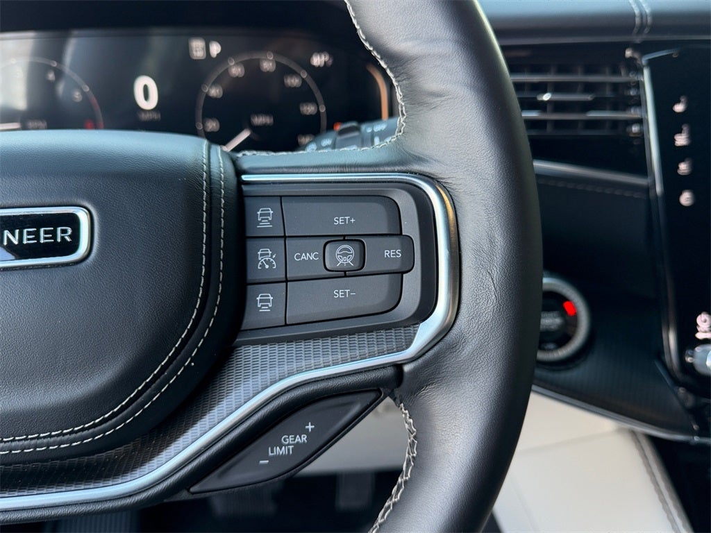 2026 Jeep Grand Wagoneer Base