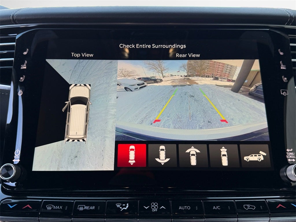 2026 Jeep Grand Wagoneer Base