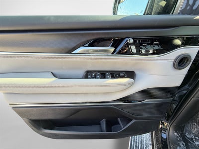 2026 Jeep Grand Wagoneer Base