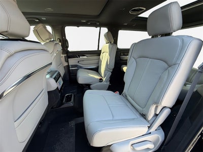 2026 Jeep Grand Wagoneer Base