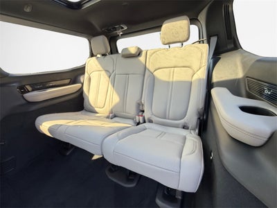 2026 Jeep Grand Wagoneer Base