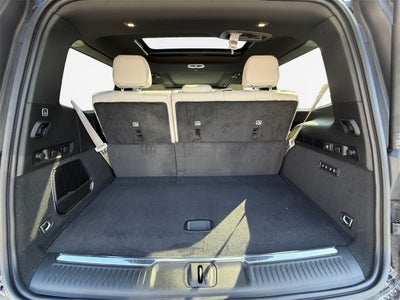 2026 Jeep Grand Wagoneer Base