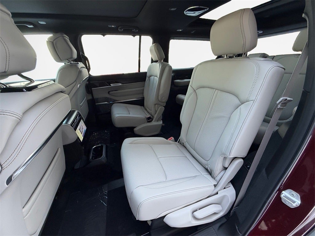 2026 Jeep Grand Wagoneer Summit