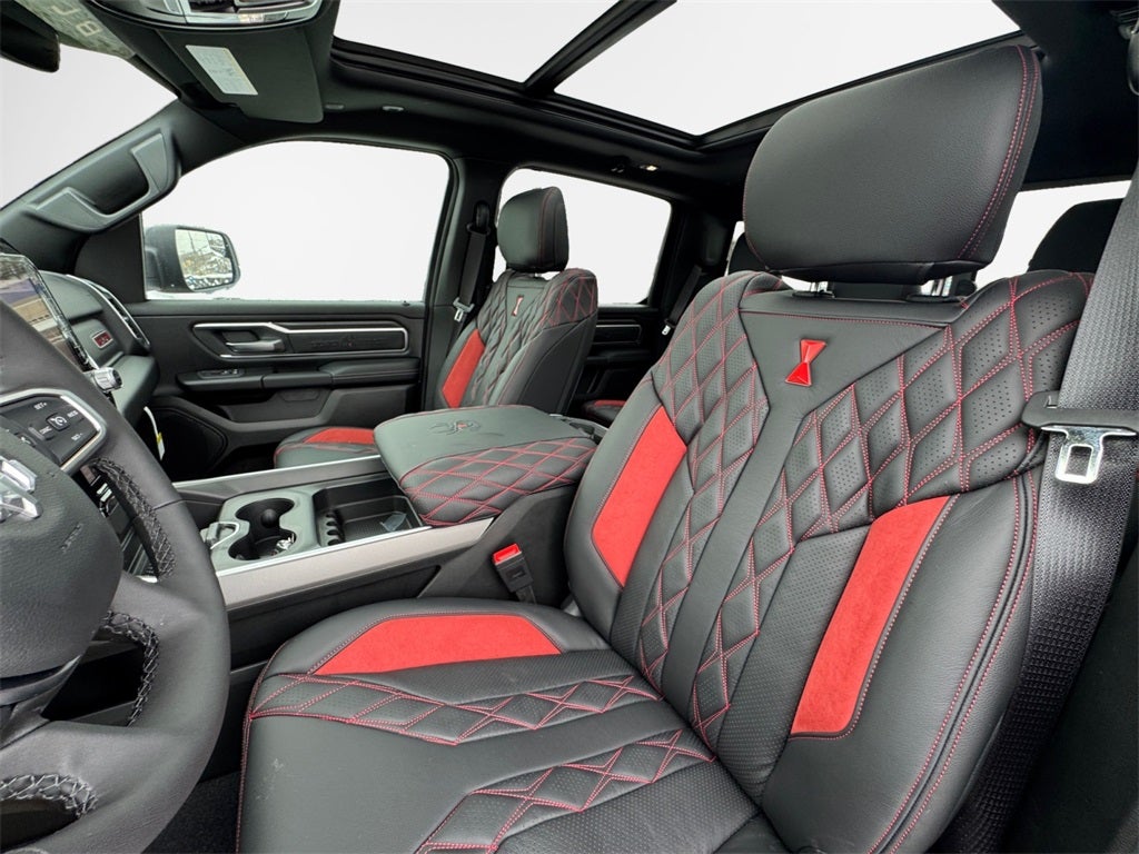 2026 RAM 1500 Big Horn/Lone Star Black Widow