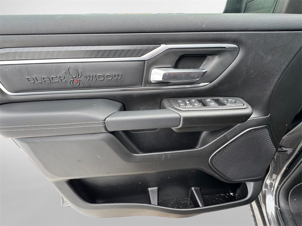 2026 RAM 1500 Big Horn/Lone Star Black Widow