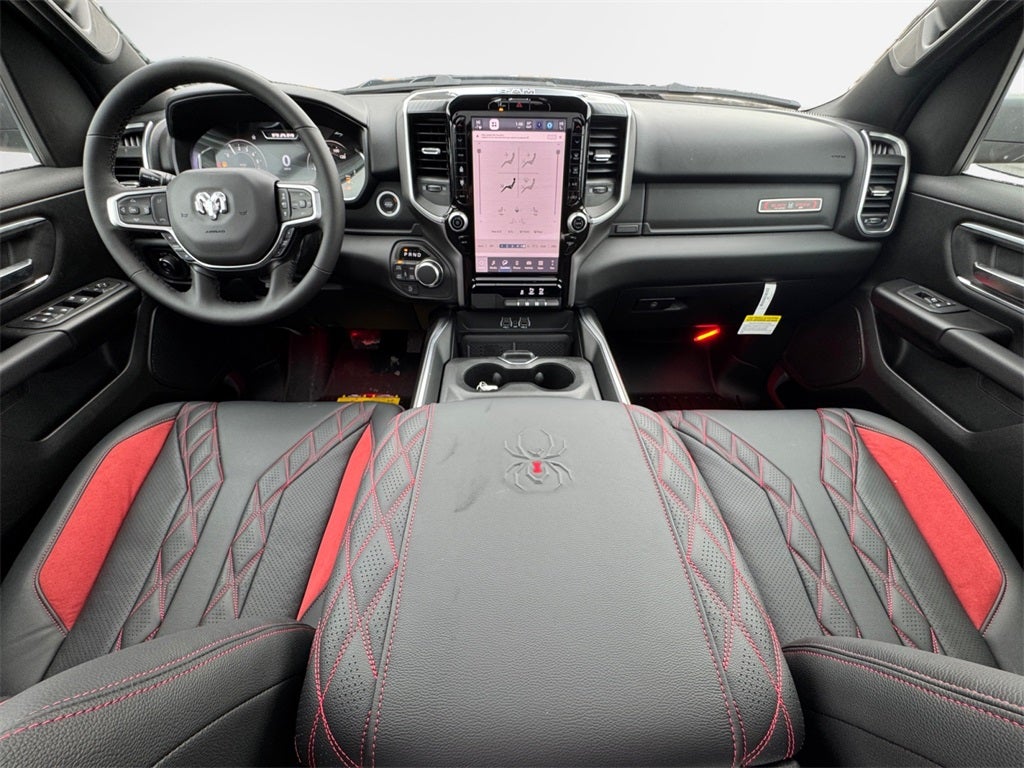 2026 RAM 1500 Big Horn/Lone Star Black Widow