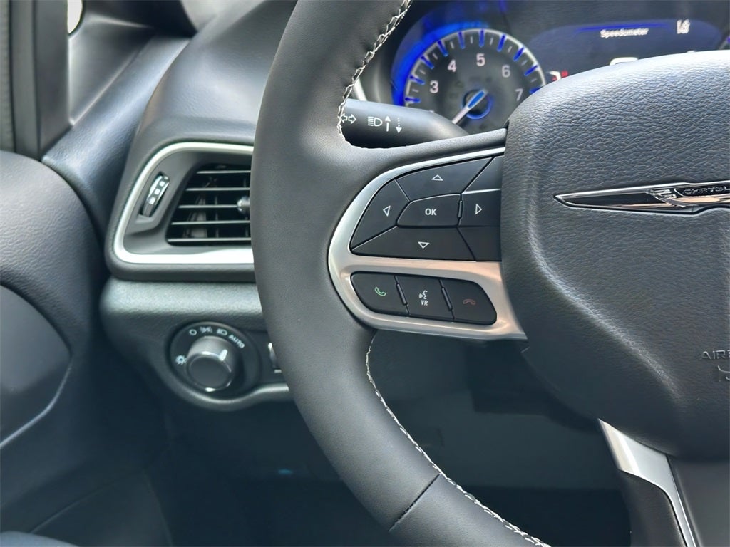 2026 Chrysler Voyager LX