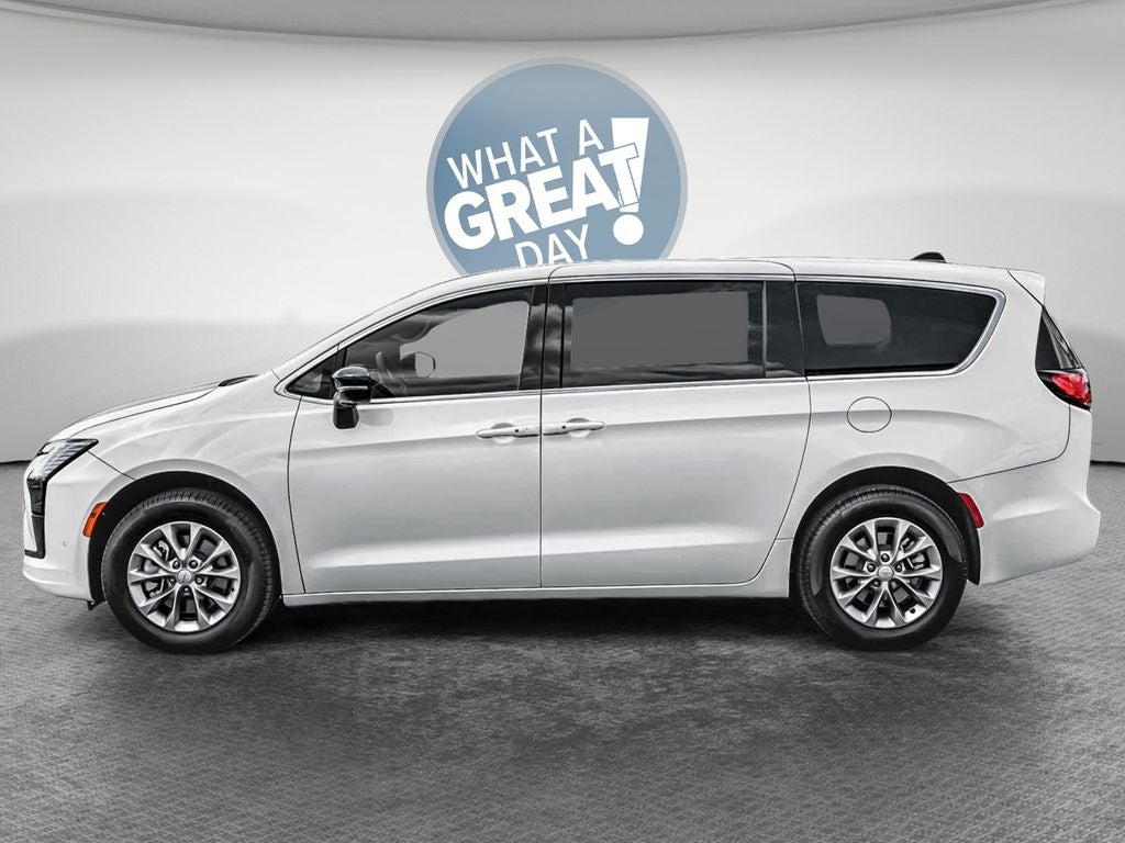2027 Chrysler Pacifica PACIFICA LIMITED AWD