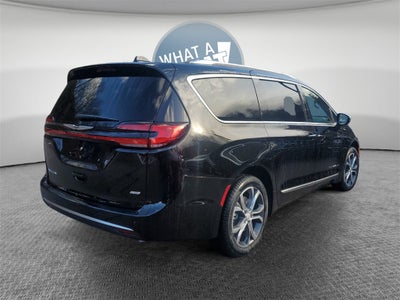 2026 Chrysler Pacifica Pinnacle