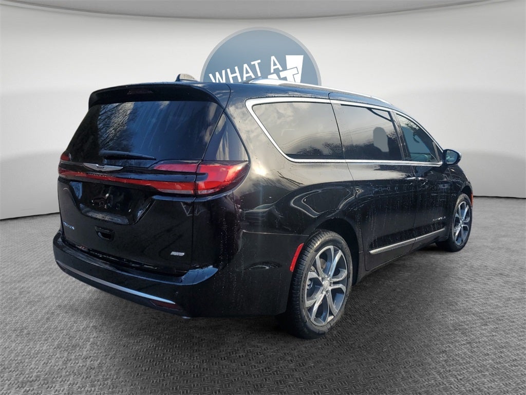 2026 Chrysler Pacifica Pinnacle
