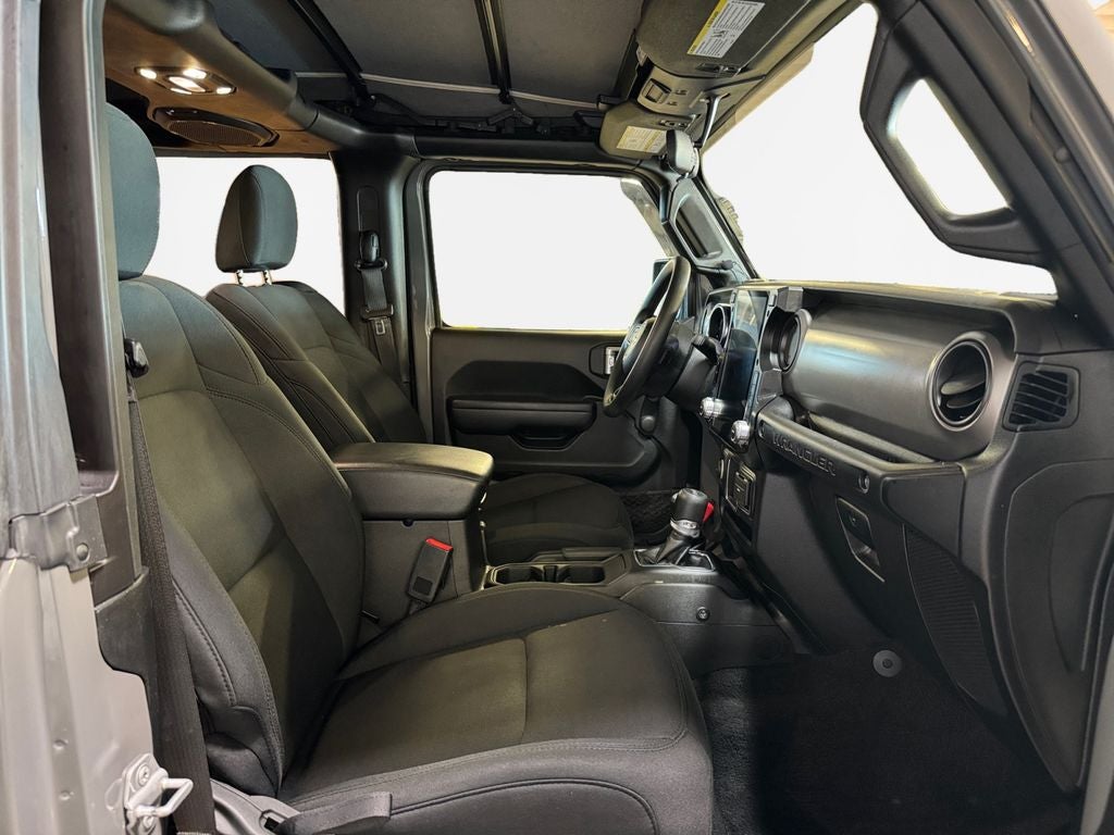 2021 Jeep Wrangler Sport
