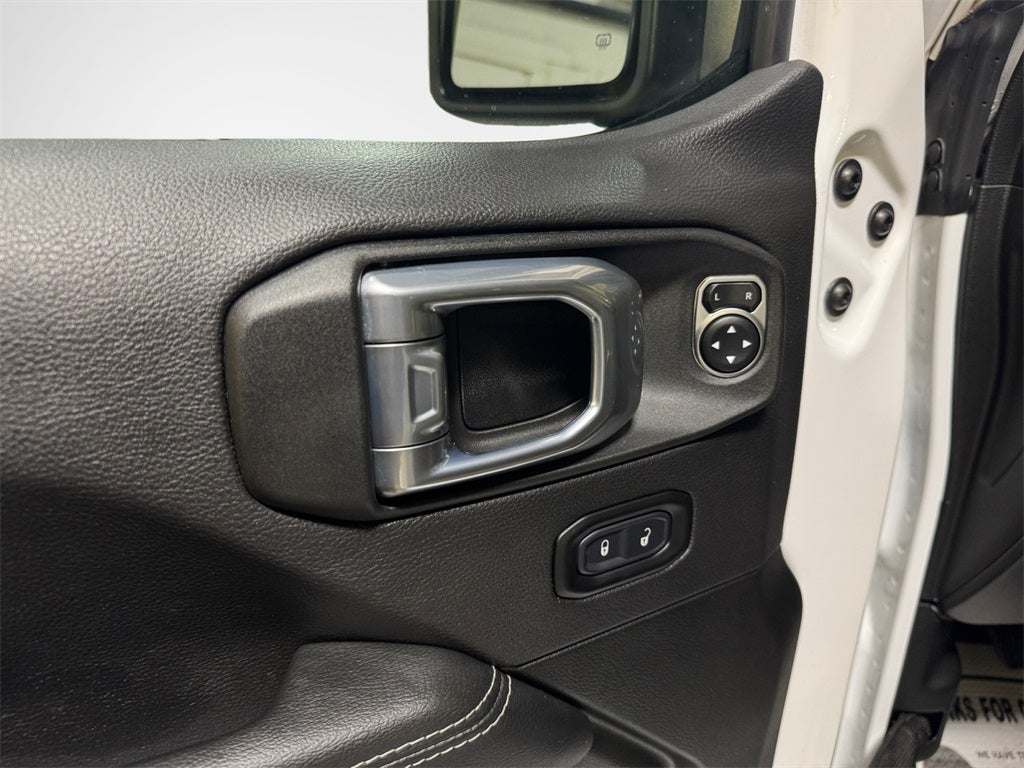 2022 Jeep Wrangler Sahara