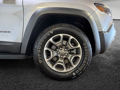 2022 Jeep Cherokee Trailhawk