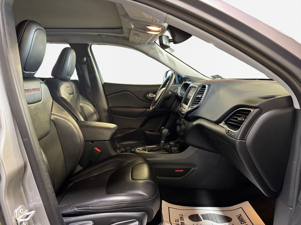 2022 Jeep Cherokee Trailhawk