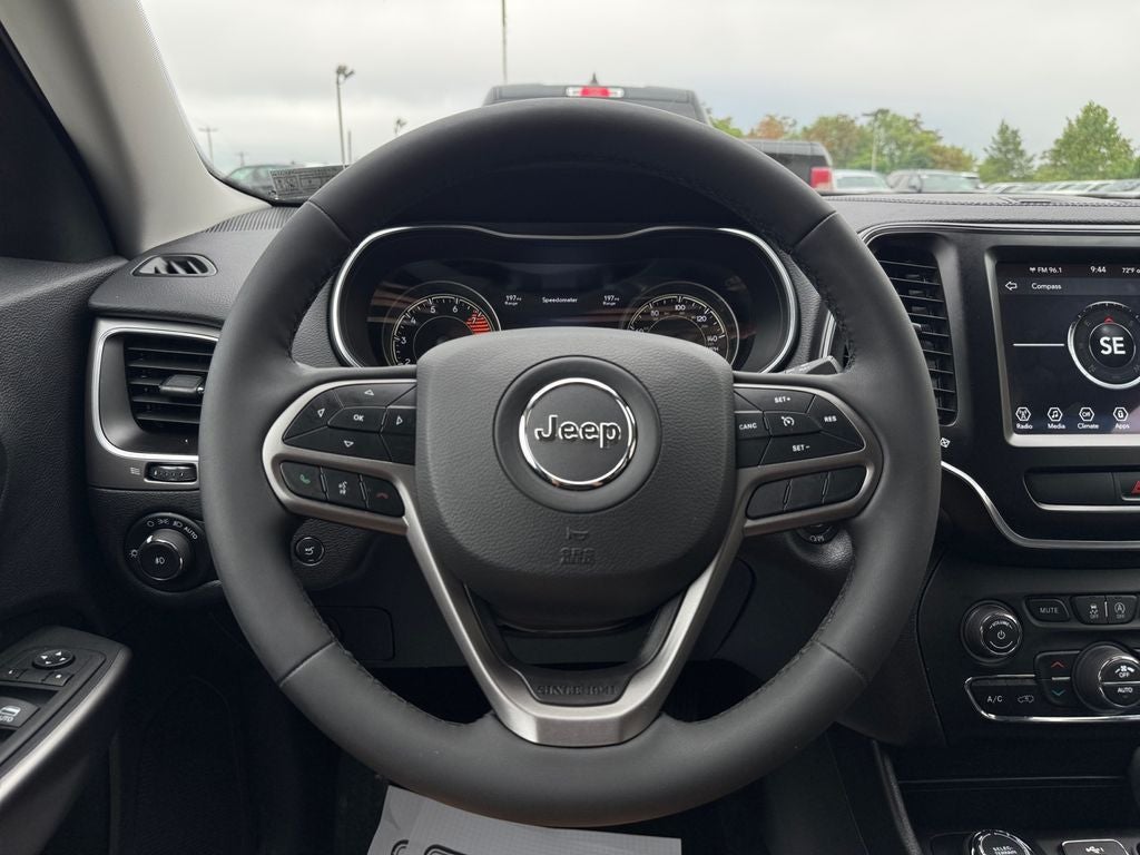 2022 Jeep Cherokee Latitude Lux