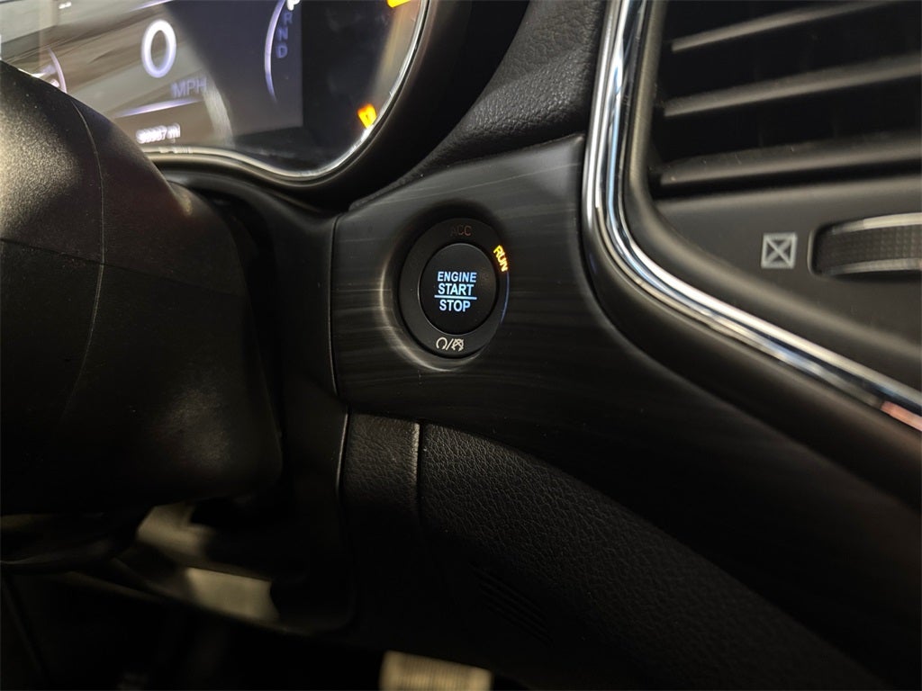 2020 Jeep Grand Cherokee Laredo E