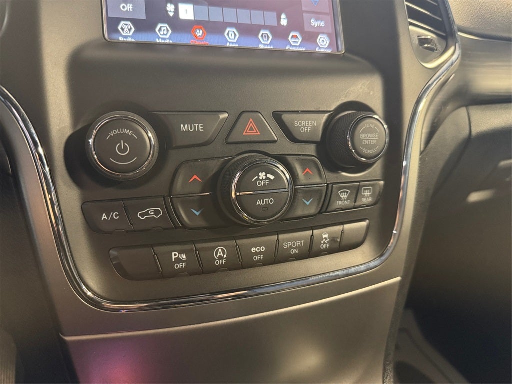 2020 Jeep Grand Cherokee Laredo E