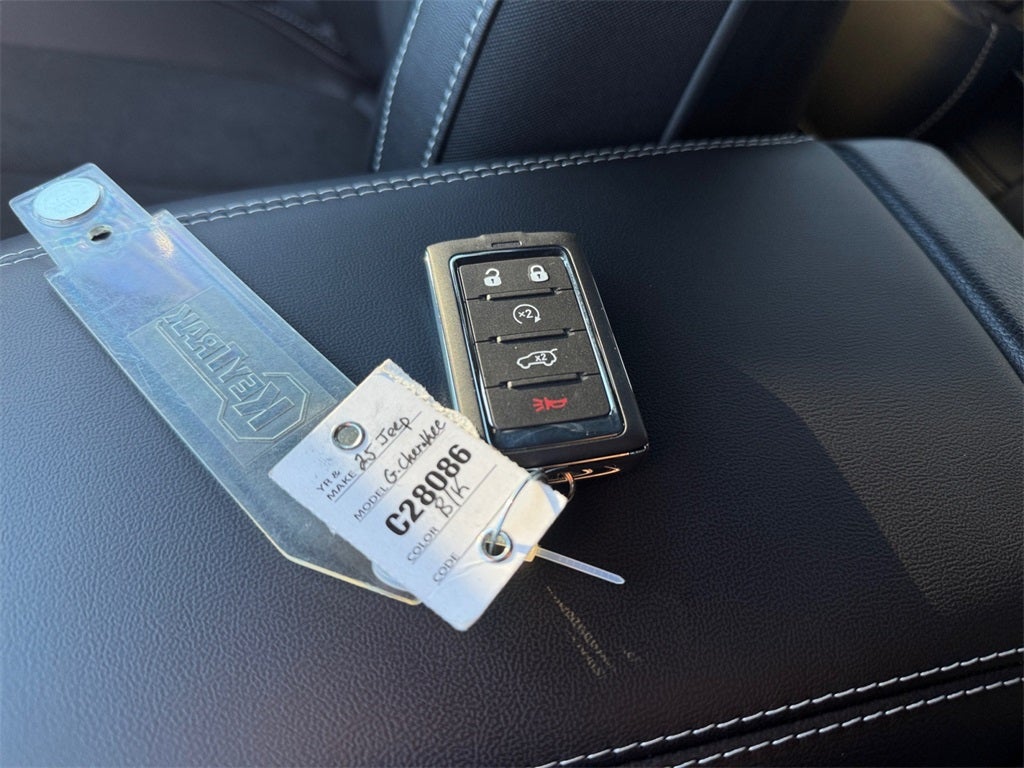 2025 Jeep Grand Cherokee Altitude X