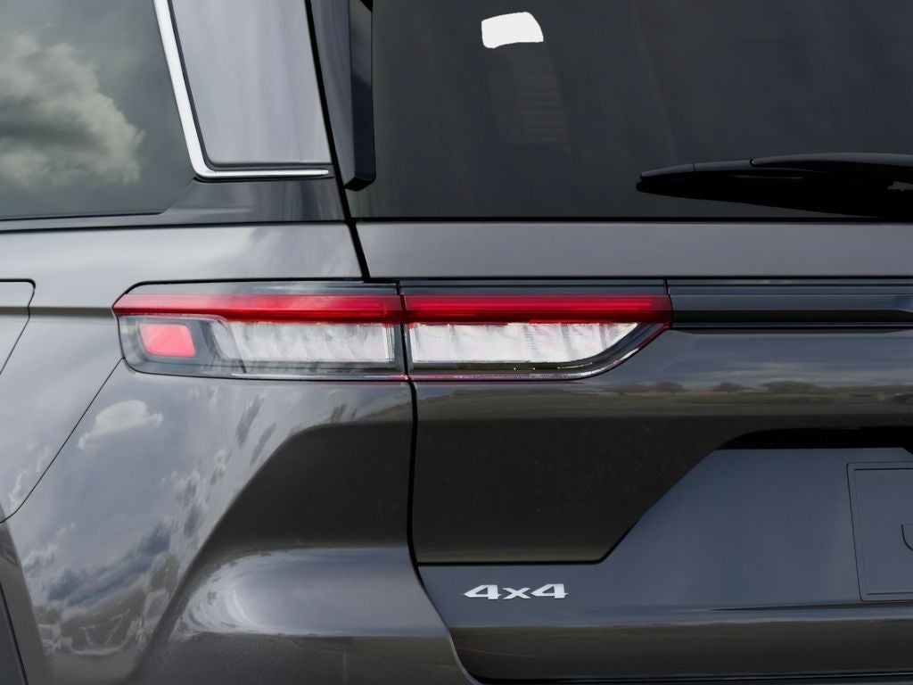 2026 Jeep Grand Cherokee Laredo X