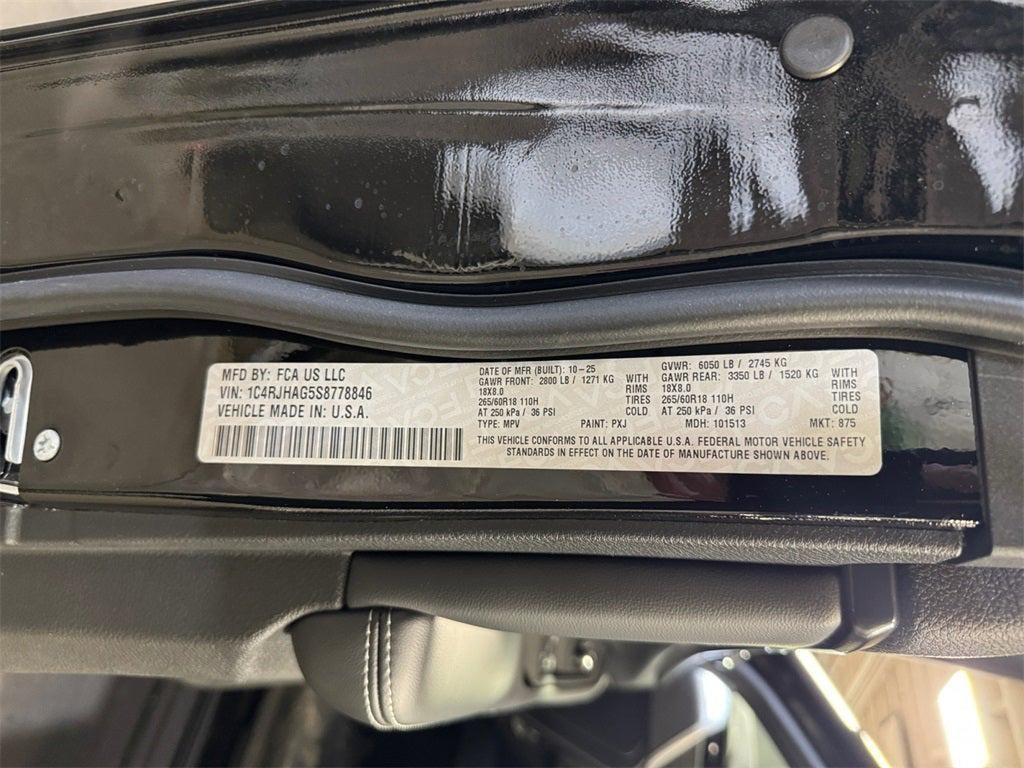 2025 Jeep Grand Cherokee Laredo X