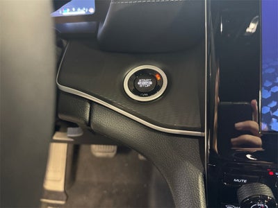 2025 Jeep Grand Cherokee Base