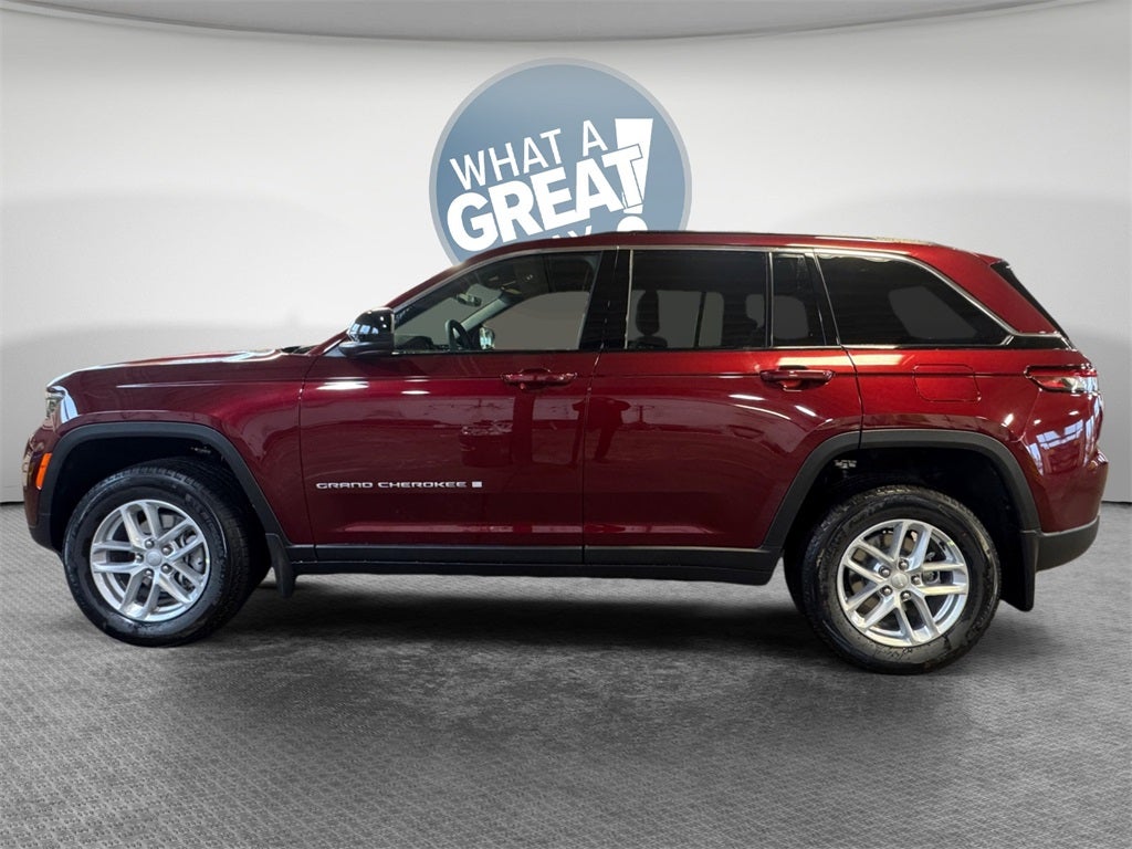 2025 Jeep Grand Cherokee Base