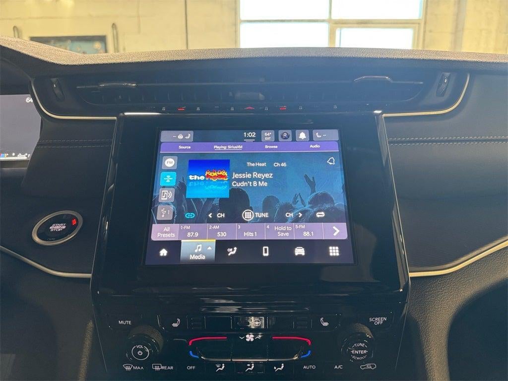 2025 Jeep Grand Cherokee Laredo X