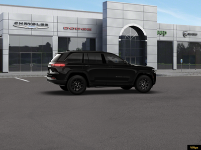 2026 Jeep Grand Cherokee Laredo
